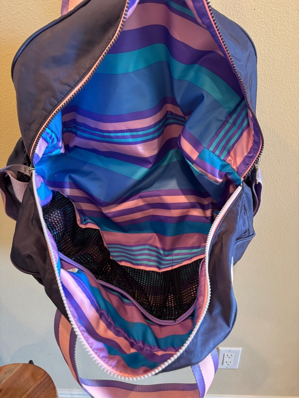 ivivva by Lululemon "Got Game" duffle bag. dark purple color with pink strap - Picture 9 of 12